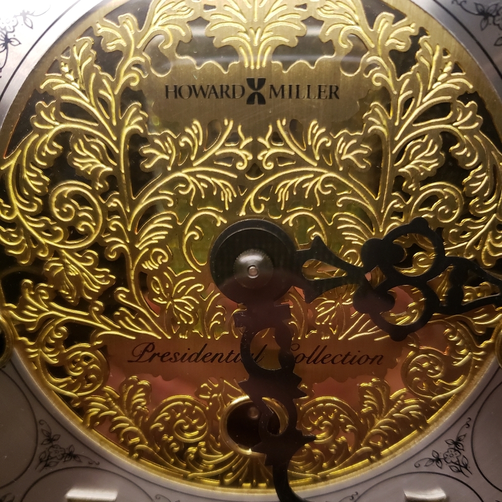 Clock - Picture 3 of 8